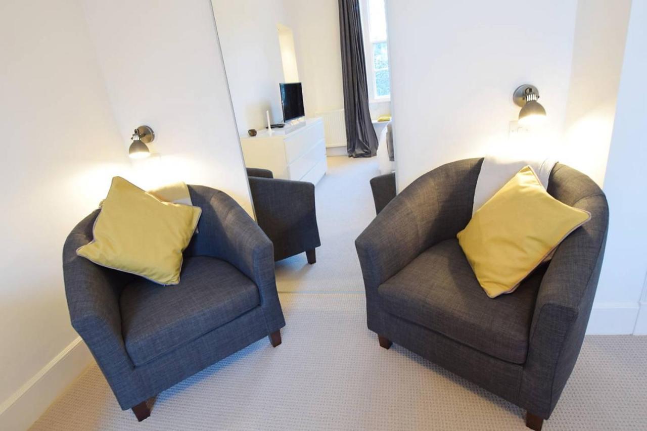 Joivy Modern City Centre 1-Bed Next To Calton Hill Appartement Edinburgh Buitenkant foto